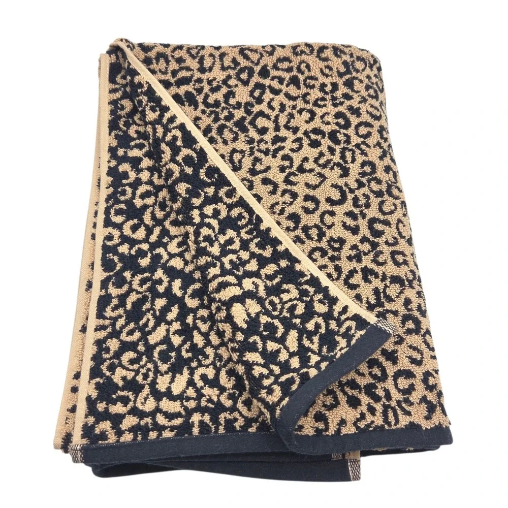 Rachel Zoe Leopard Cheetah Print Cotton Bath Towel 30x56 Black Ginger  Reversibl